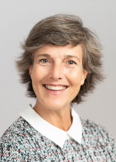 Inès gespielt von Nathalie&nbsp;Sprenger